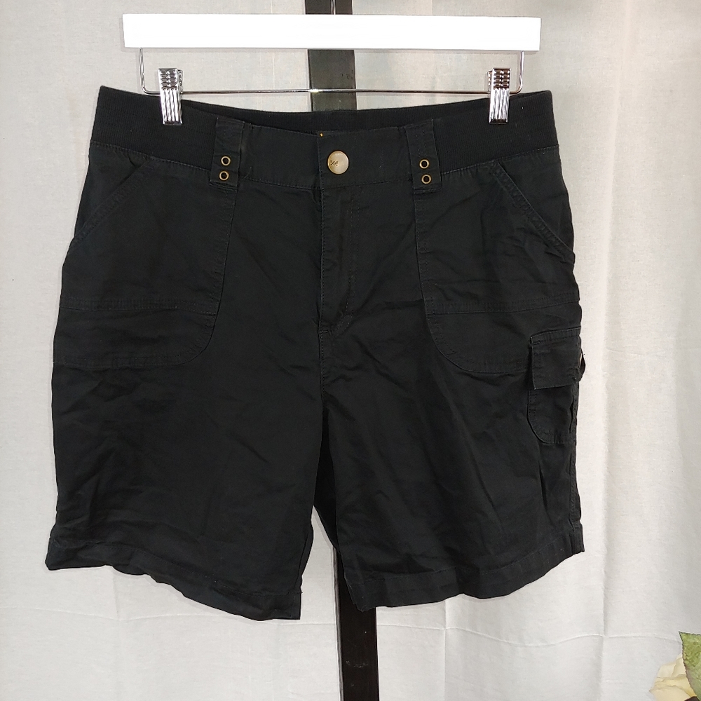 Lee Relaxed Fit Black Shorts 14W.    I04